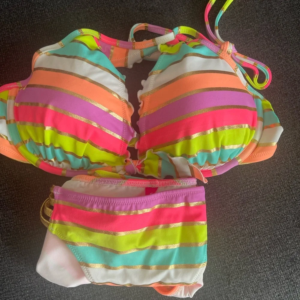 👙 Bikini 👙 - Picture 2 of 7